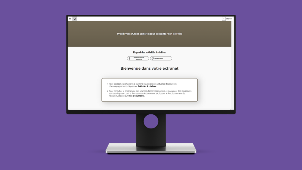 Un ordinateur de bureau ouvert sur la page d'accueil de la formation mixte WordPress créée par Formaxis